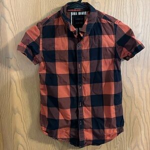 Cactus Boys Orange & Black Plaid Button Up Short Sleeve Shirt Size 9/10‎
